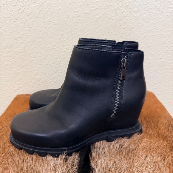 Sorel Shoes - Sorel $200 Womens 9.5 Black Joan of Arctic III Leather Wedge Ankle Boots NL4372